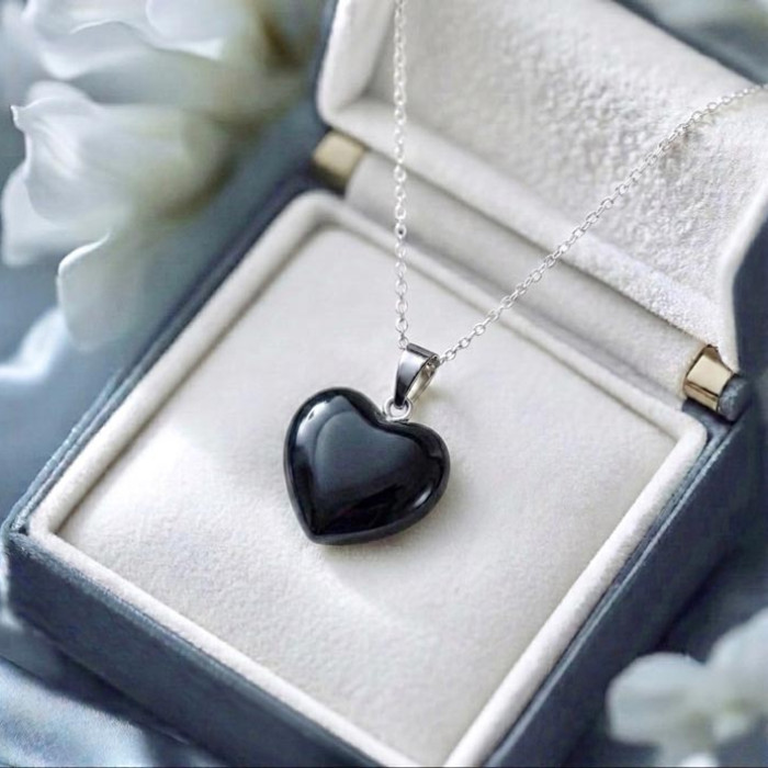 925 Silver Black Onyx Pendant -  Heart of Love Size 1