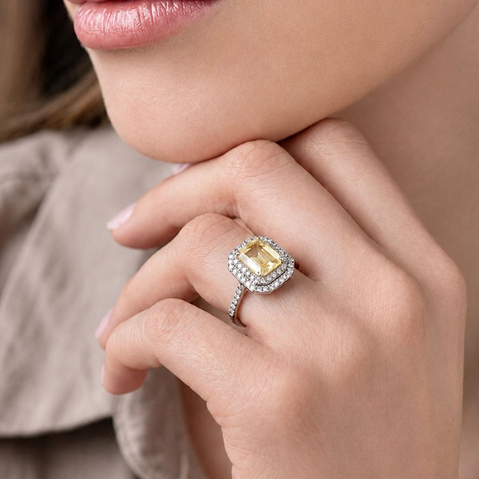 925 Sterling Silver Citrine Stone Ring - Zircon Around