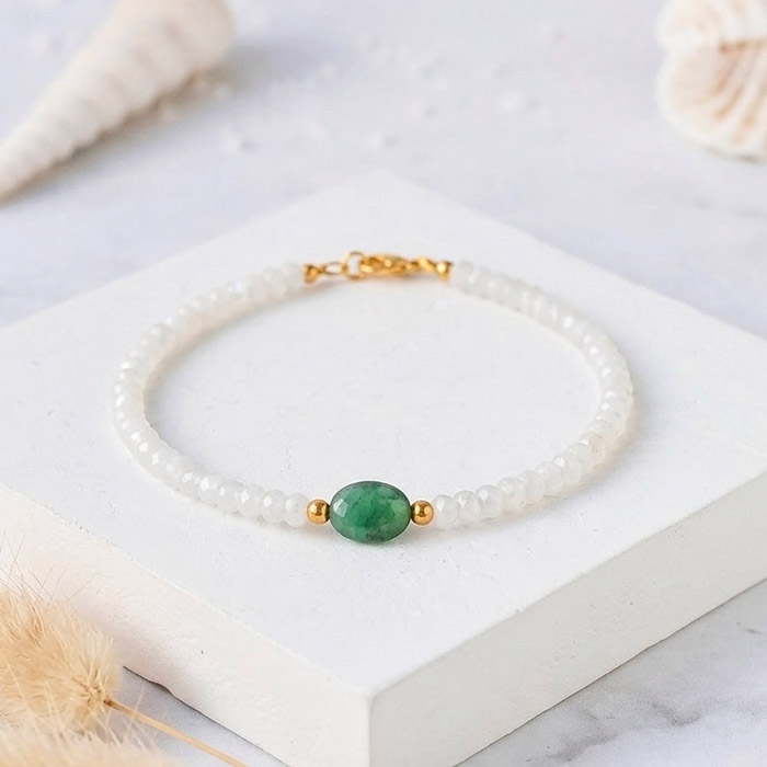 4 mm Natural Moonstone Bracelet With Emerald- No : BR004