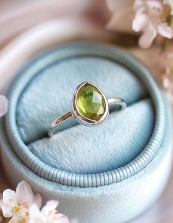 925 Silver Natural Peridot Stone Ring
