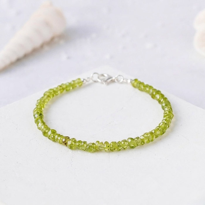 925 Ayar Gümüş Doğal Peridot Taşı Bileklik