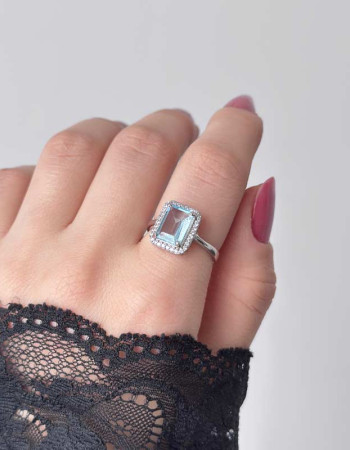 925 Ayar Gümüs Mavi Topaz Taşi Yüzük