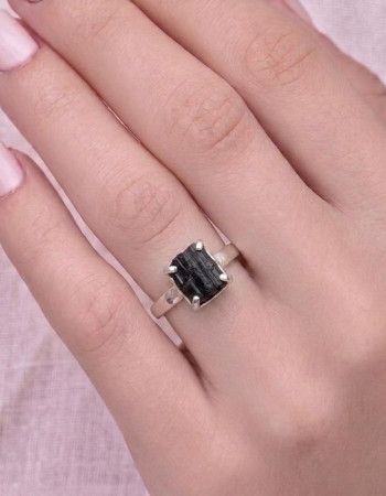 925 Silver Natural Black Tourmaline Ring - Raw Shape