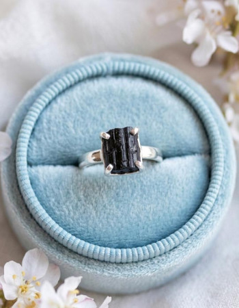 925 Silver Natural Black Tourmaline Ring - Raw Shape