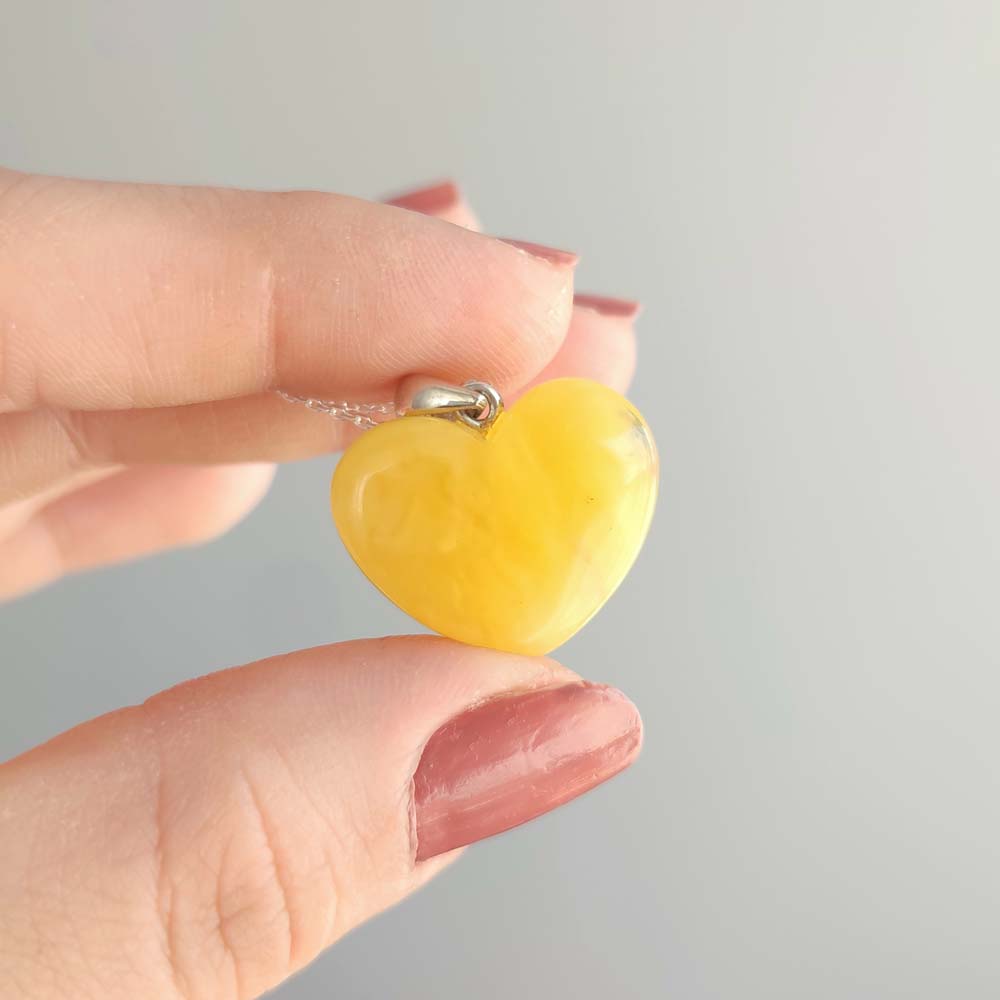 925 Silver Natural Baltic Amber Pendant -  Heart of Love