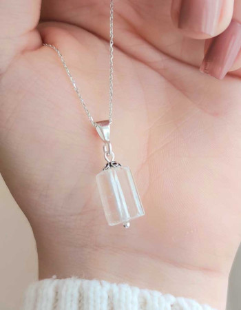 925 Ayar Gümüş Kristal Kuvars Taşi Kolye