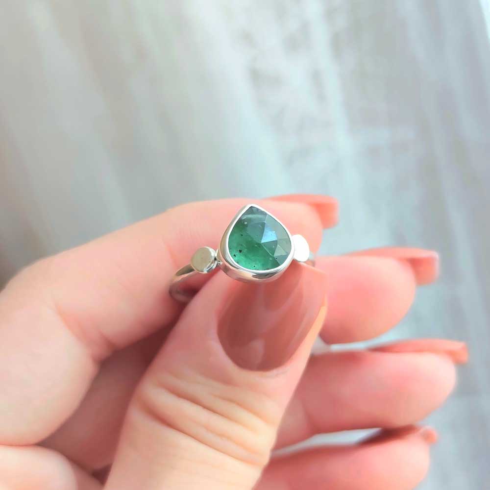 925 Silver Rare Emerald Stone Ring - Drop Shape
