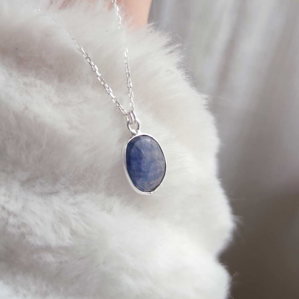 925 Silver Blue Kyanite Stone Pendant