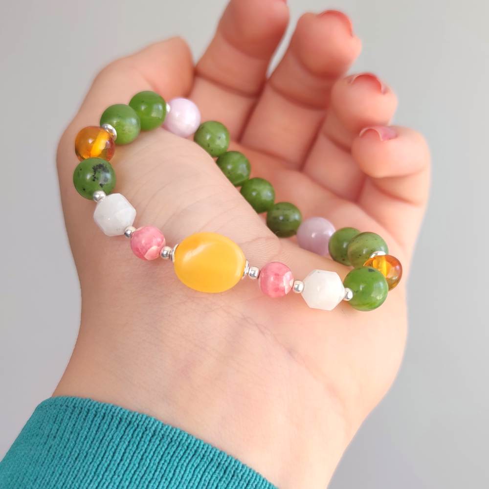 Multi-color Moonstone bracelet [Natural Crystal] 6mm (from $33), 8mm  ($68/$78), 10mm ($98) available *Updated 24/8/2019, Women's Fashion, Jewelry  & Organisers, Precious Stones on Carousell