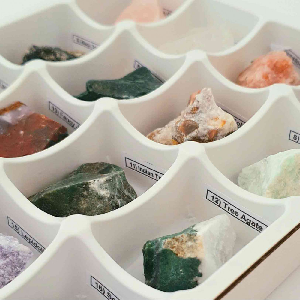 Large Rough Stones Box - Contains 24 Different Natural Stones