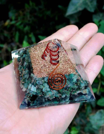 Emerald Energy Healing Orgone Pyramid