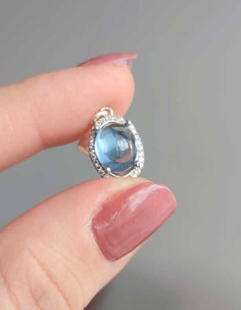 925 Ayar Gümüs Mavi Topaz Taşi Kolye